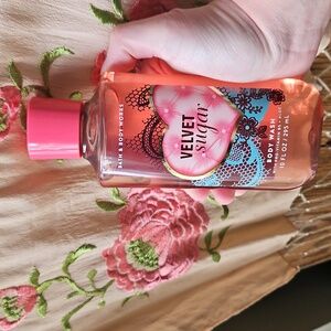 NWT BBW Velvet Sugar Body Wash